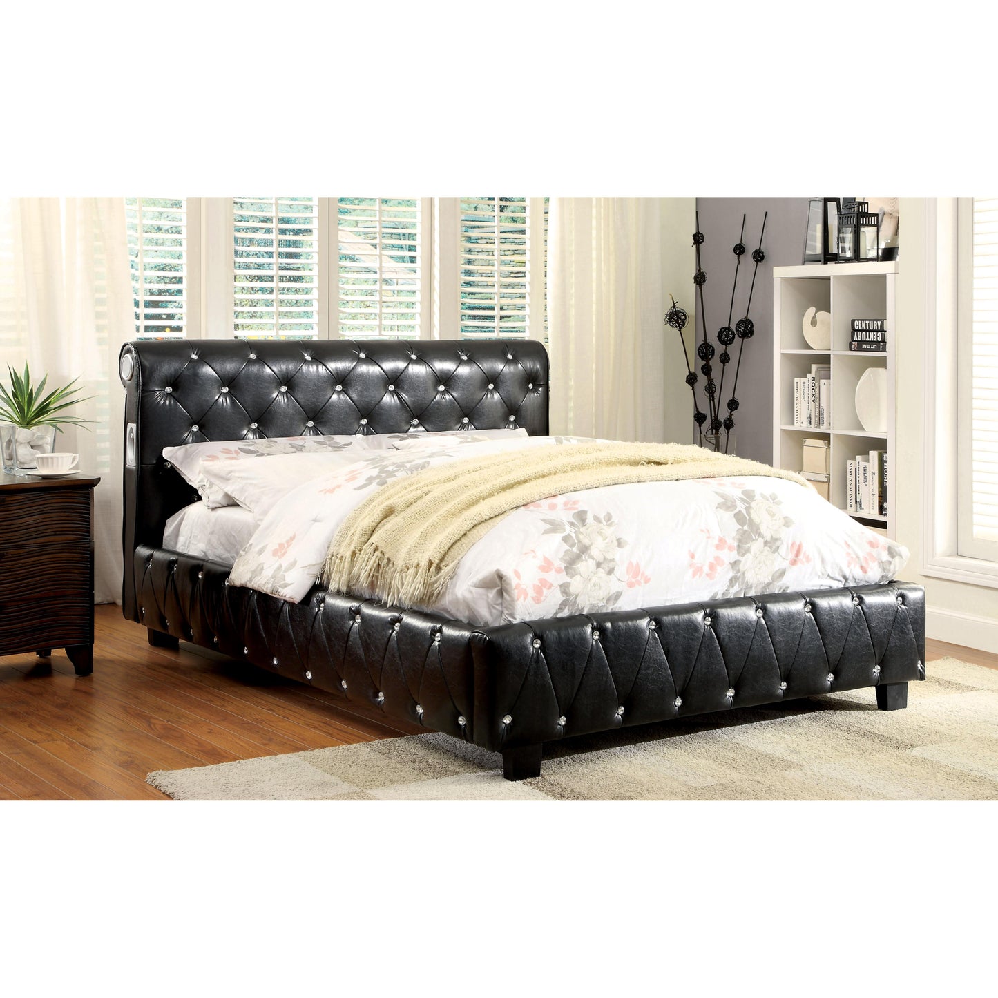 Furniture of America Juillard King Upholstered Panel Bed CM7056BK-EK-BED IMAGE 6