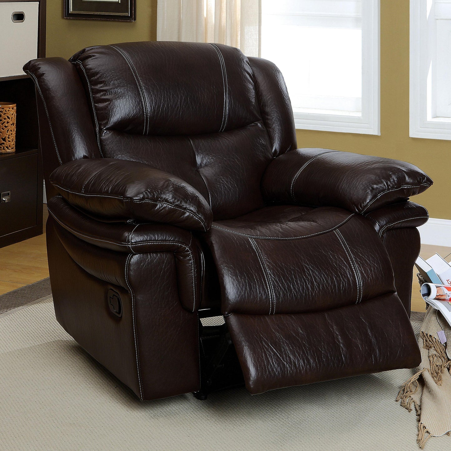 Furniture of America Cordova Leatherette Recliner CM-RC6782 IMAGE 1