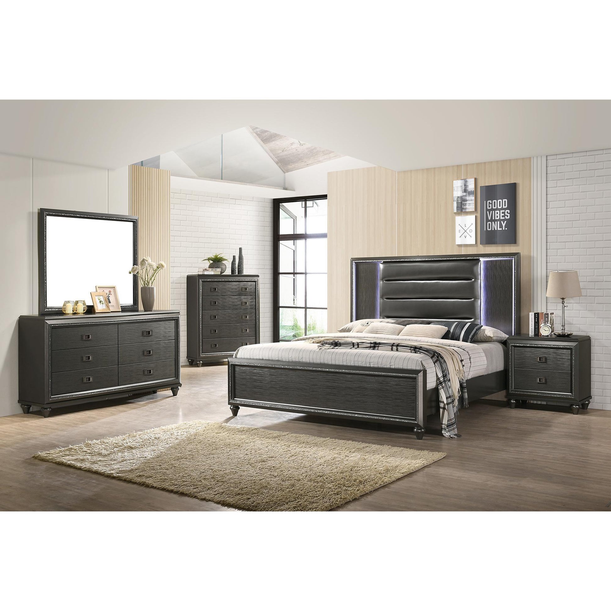 Elements International Moonstone MN600QB Queen Panel Bed IMAGE 8