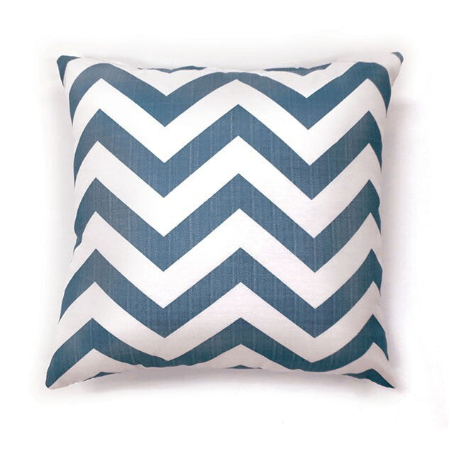 Furniture of America Decorative Pillows Decorative Pillows PL6022BL-L-2PK IMAGE 2