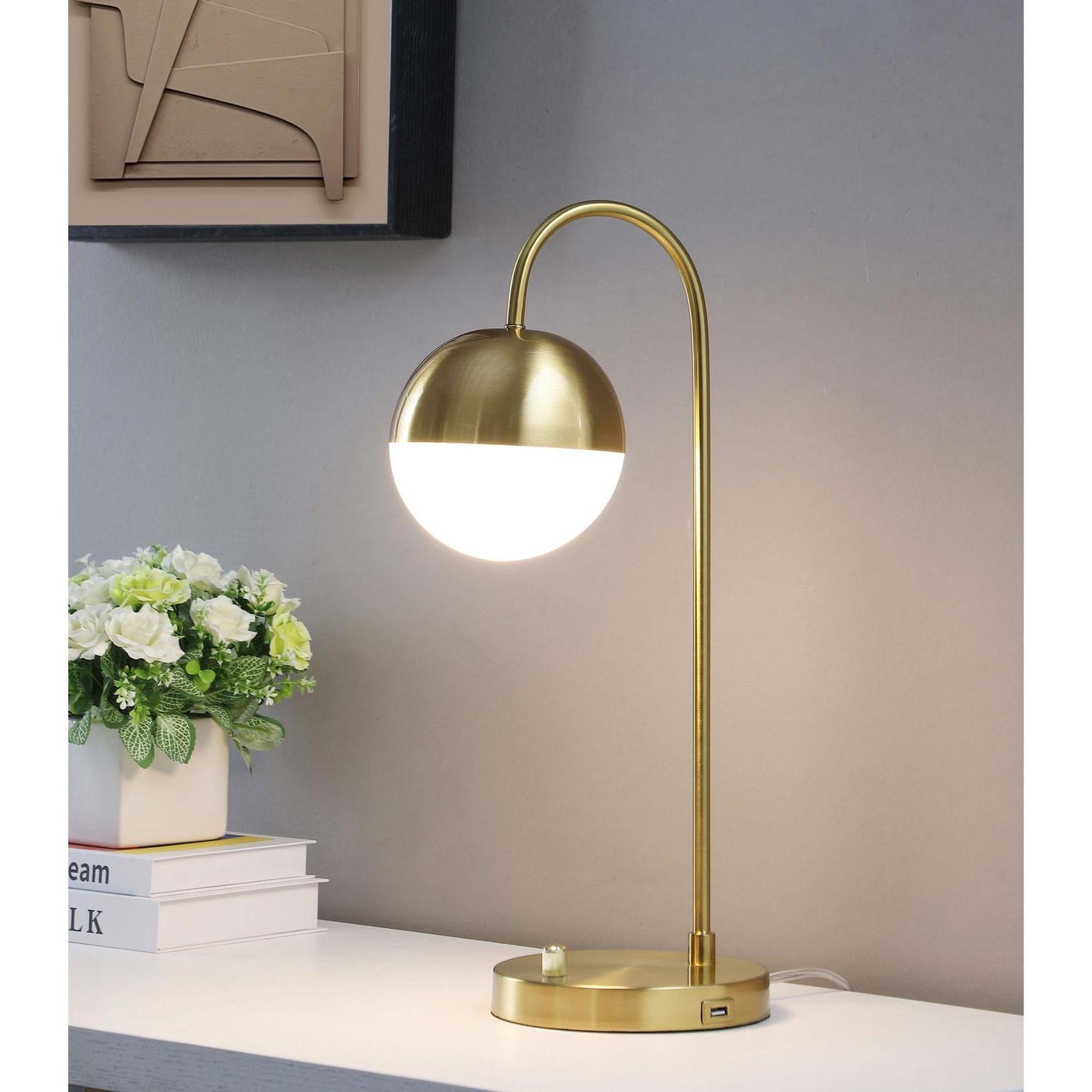 Coaster Furniture Merrick 920216 21-inch Spherical Arched Bedside Table Lamp - Gold IMAGE 2