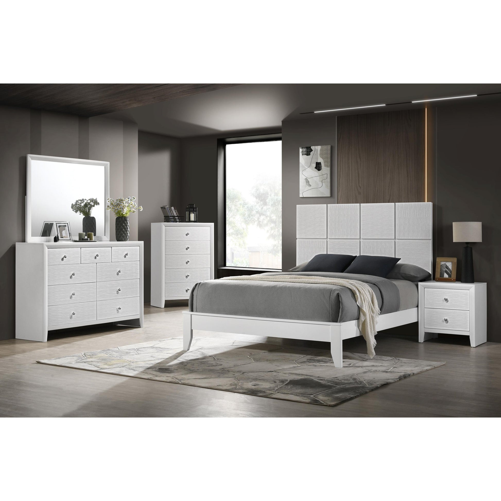 Crown Mark Denker B4712-K King Bed - White IMAGE 2
