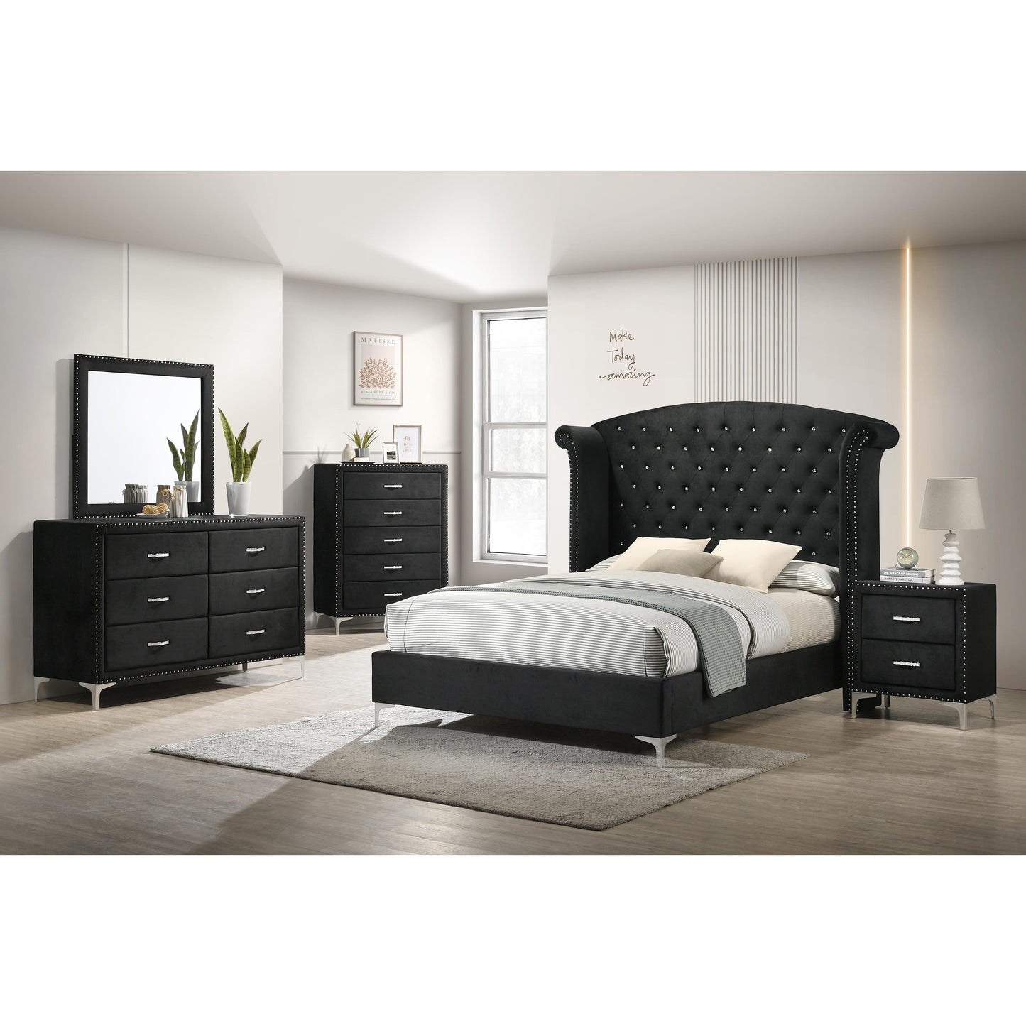 Crown Mark Lucinda B9265-Q Queen Panel Bed - Black IMAGE 2