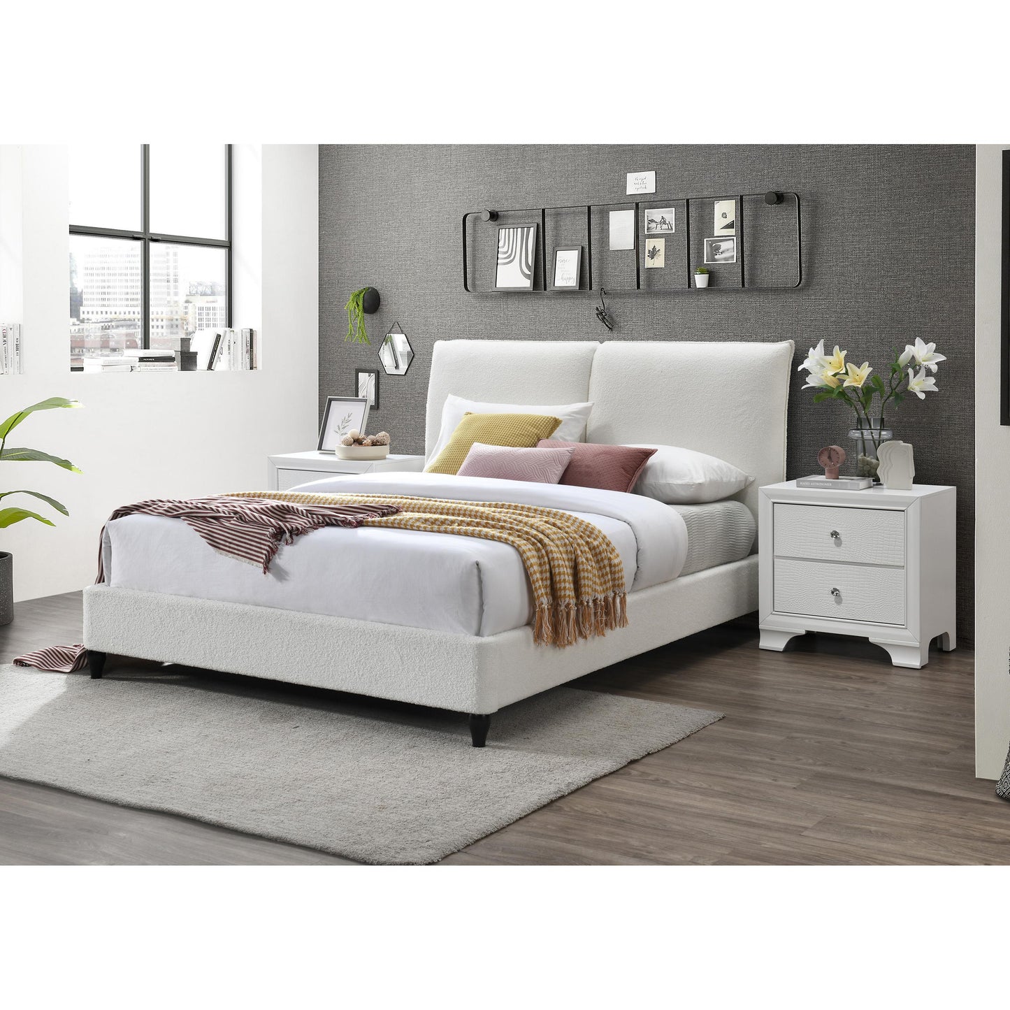 Crown Mark Jenn 5106-Q Queen Bed IMAGE 4