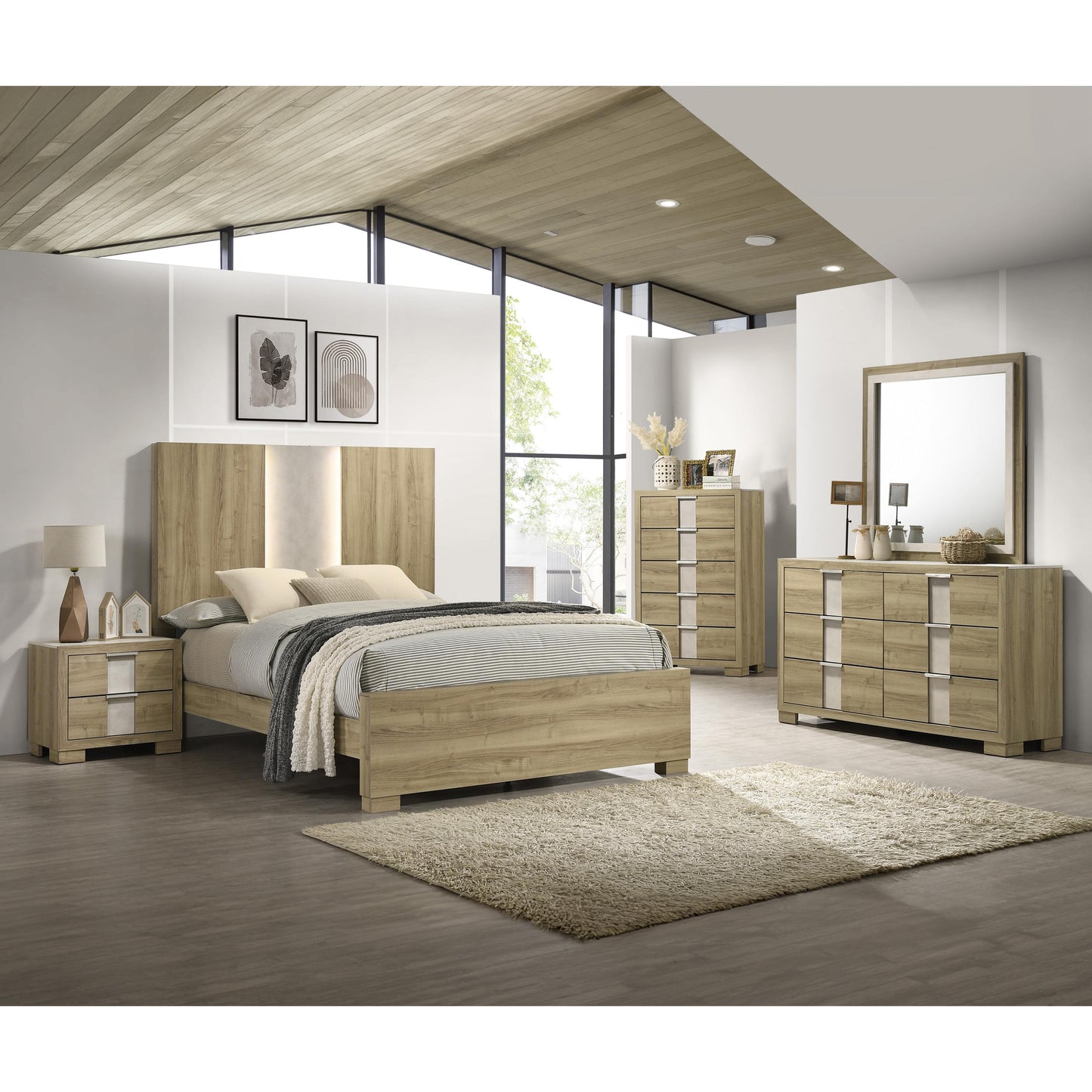 Crown Mark Rangley B6832-Q Queen Bed - Driftwood IMAGE 3
