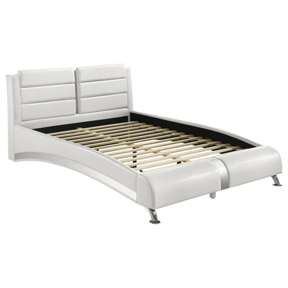 Coaster Furniture Jeremaine 300345Q Upholstered Queen Sleigh Bed - White IMAGE 1