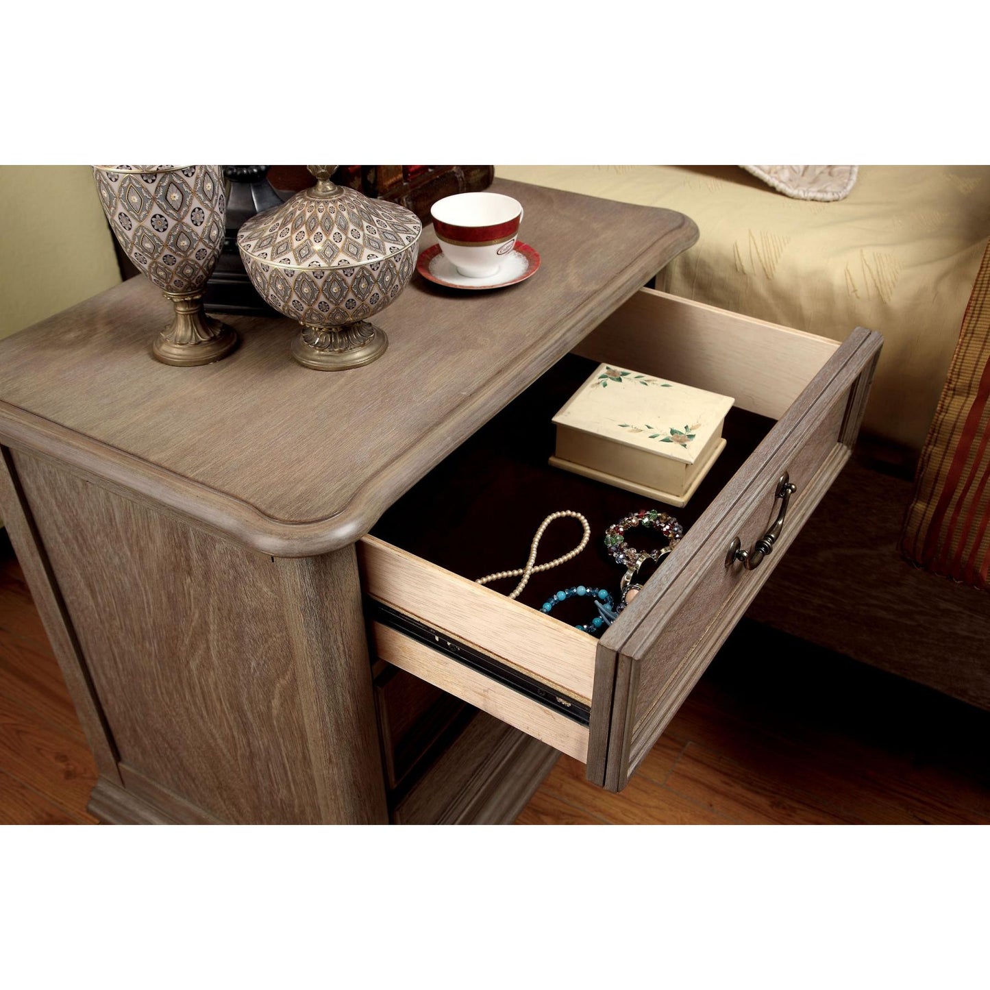 Furniture of America Belgrade 3-Drawer Nightstand CM7611N IMAGE 3