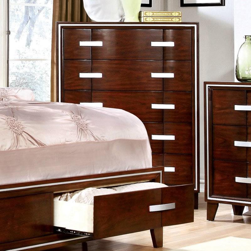  Furniture of America Safire 5-Drawer Chest CM7616C IMAGE 2