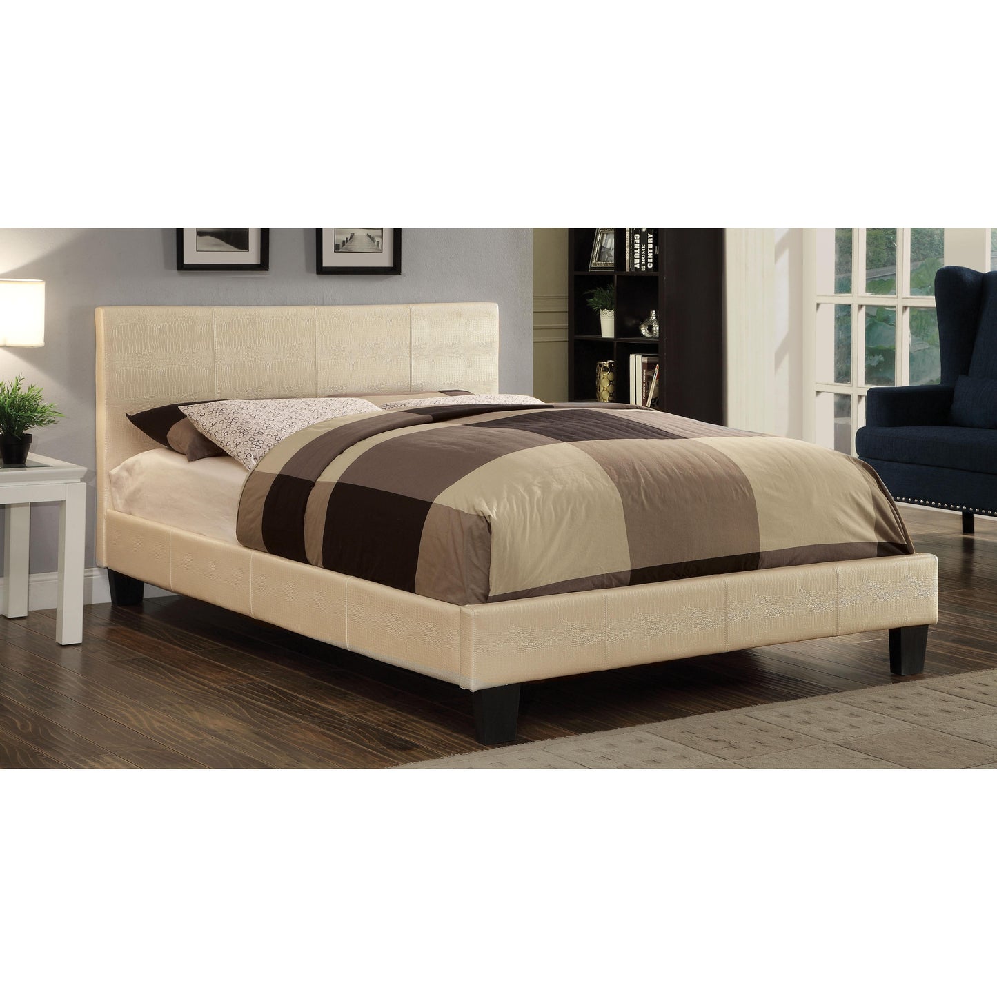  Furniture of America Wallen California King Upholstered Panel Bed CM7793WH-CK-BED IMAGE 5