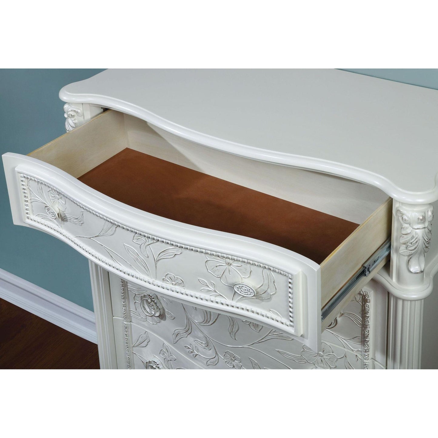  Furniture of America Henrietta 5-Drawer Kids Chest CM7192C IMAGE 3