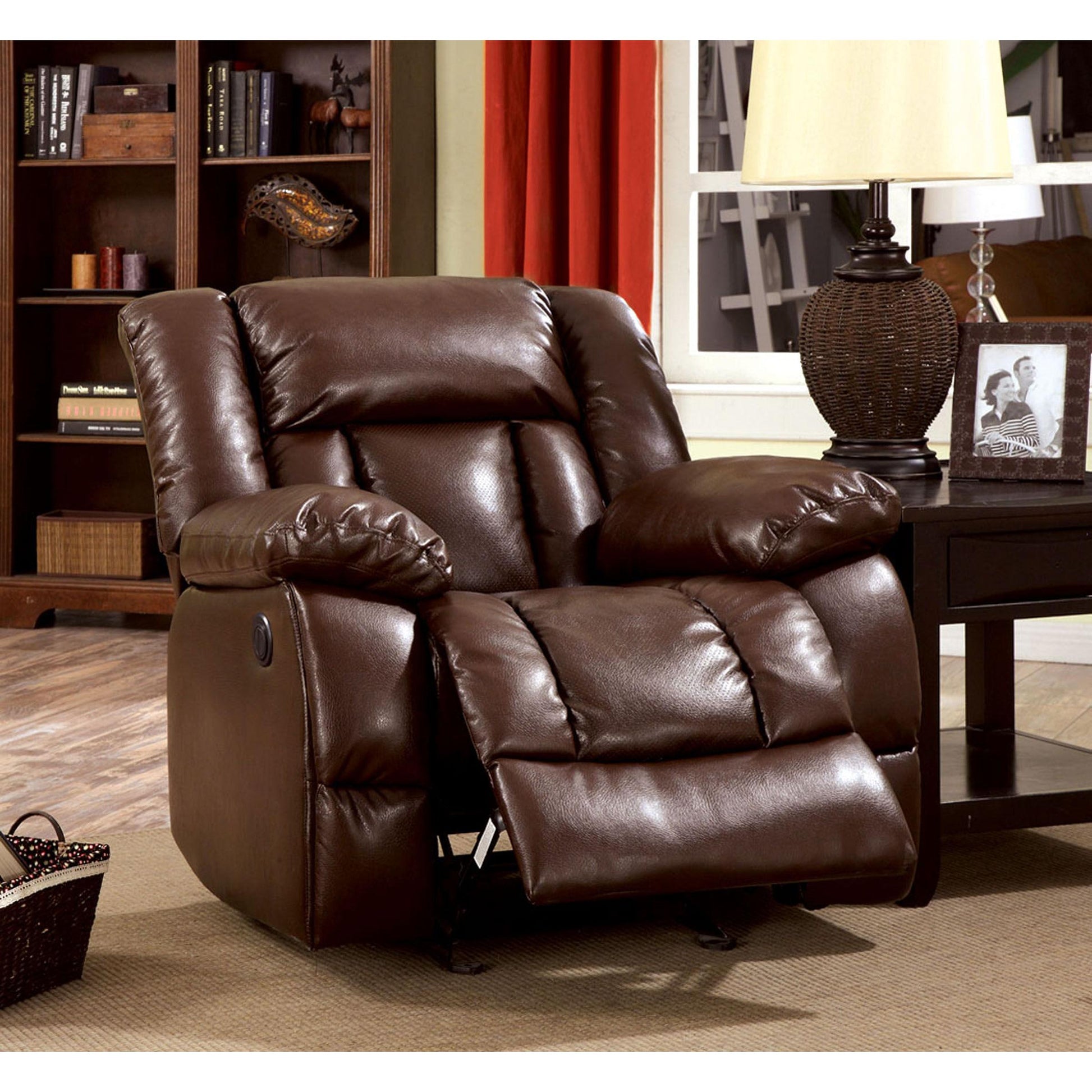  Furniture of America Wimbledon Power Leather Look Recliner CM6314-CH IMAGE 2