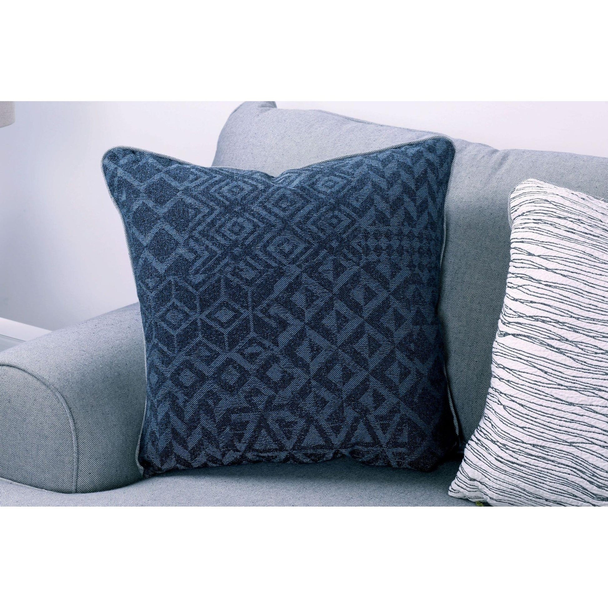  Furniture of America Gilda Stationary Fabric Sofa SM1271-SF IMAGE 3