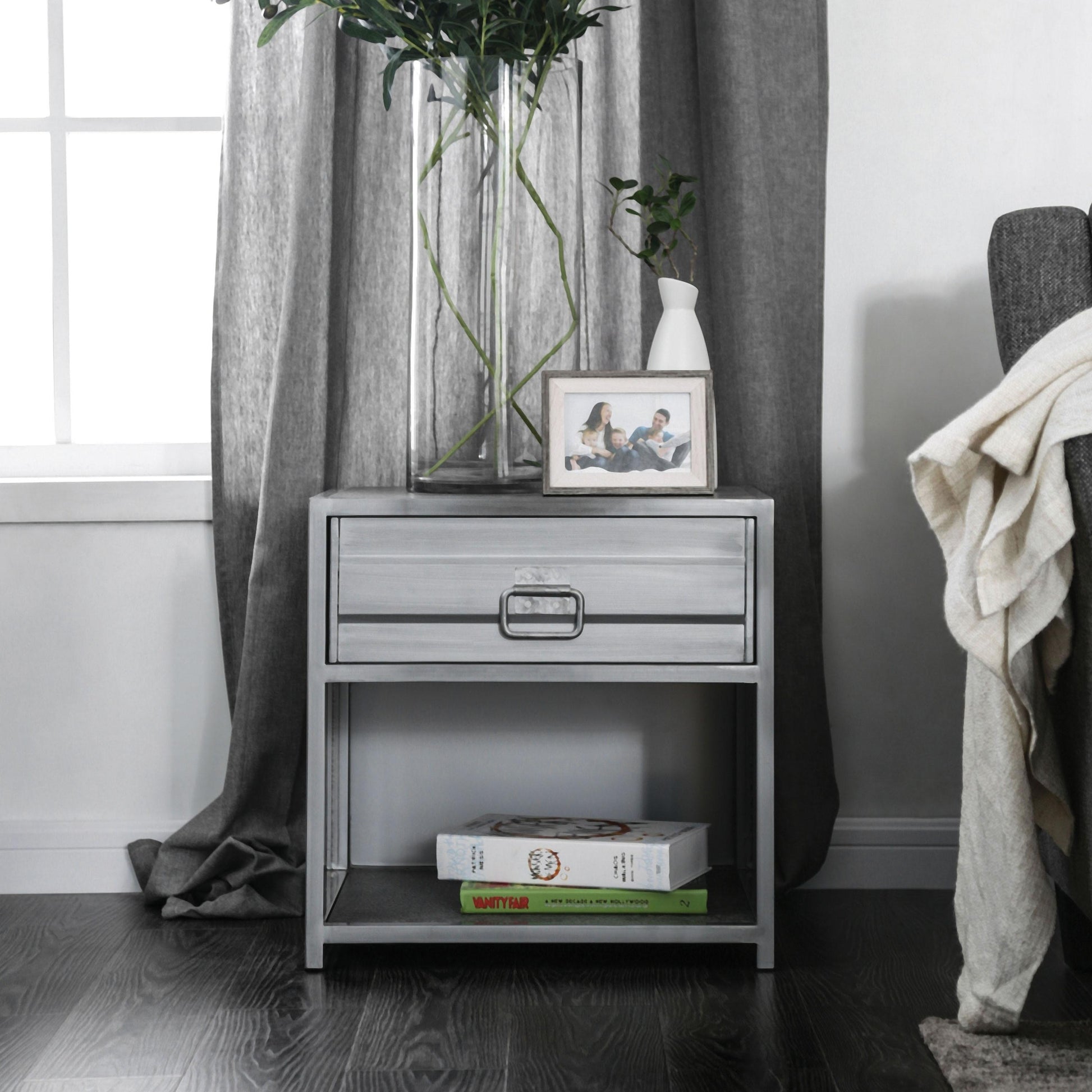  Furniture of America Mccredmond 1-Drawer Nightstand CM7075N IMAGE 4
