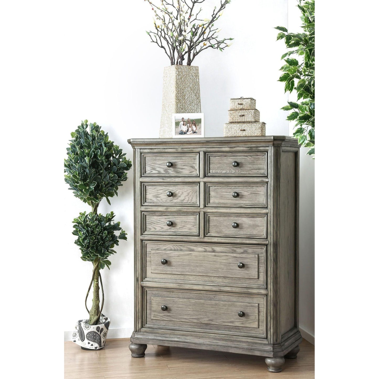  Furniture of America Armus 8-Drawer Chest CM7719C IMAGE 2
