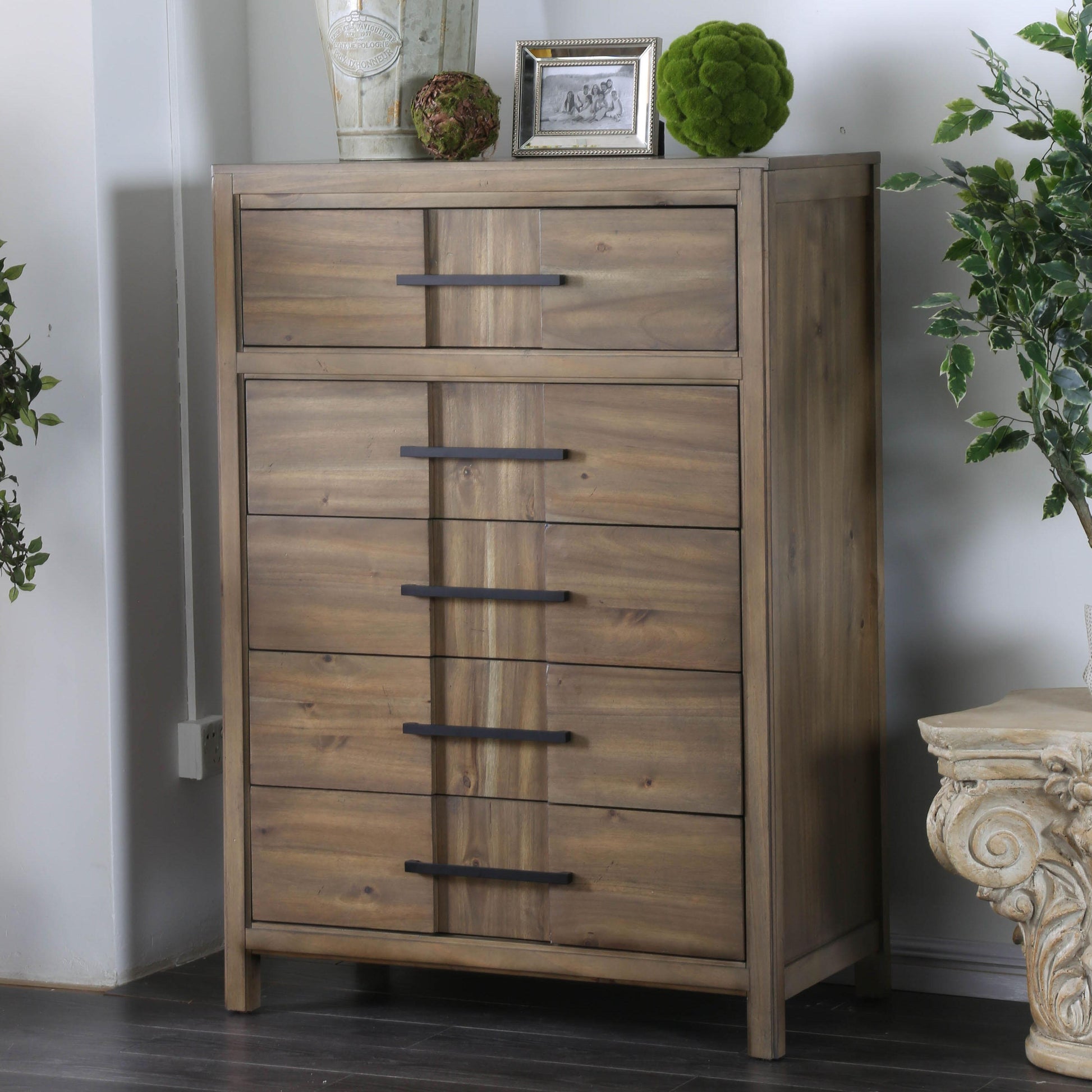  Furniture of America Berenice 5-Drawer Chest CM7580A-C IMAGE 1