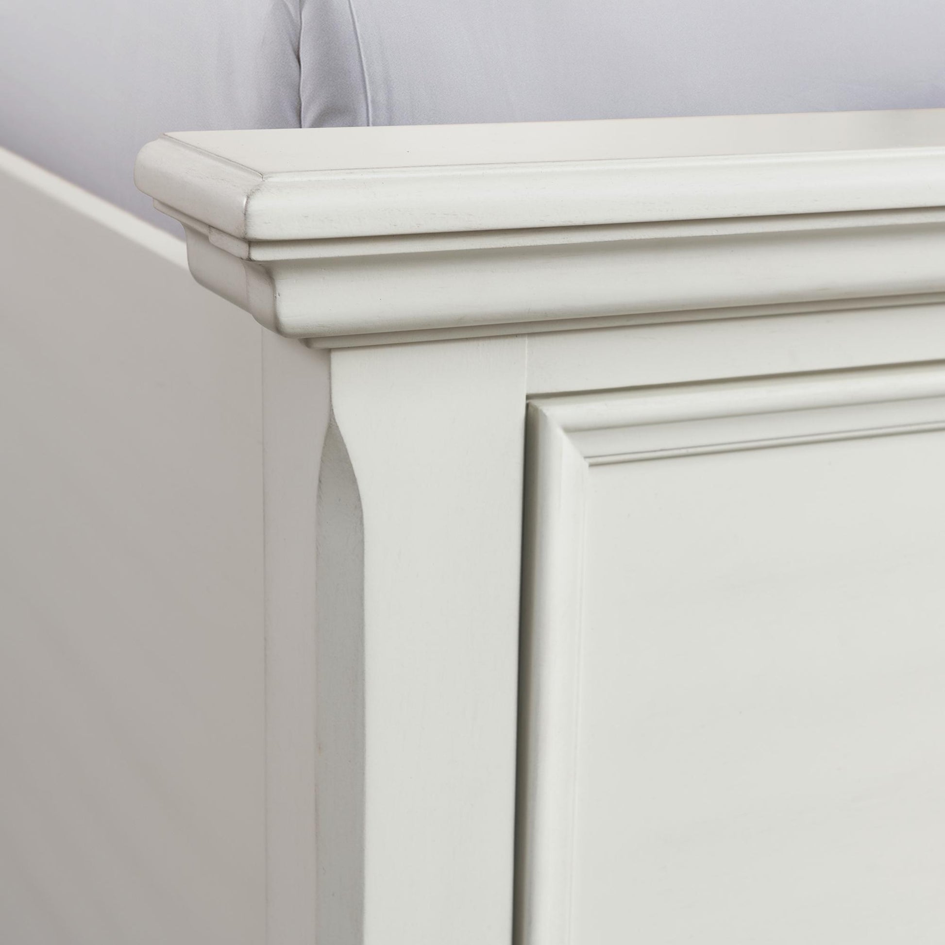 Elements International Slater SR650QB Queen Platform Storage Bed - White IMAGE 6