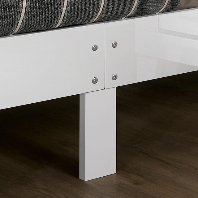 Furniture of America Magdeburg FOA7038WH-CK Cal.King Bed IMAGE 5
