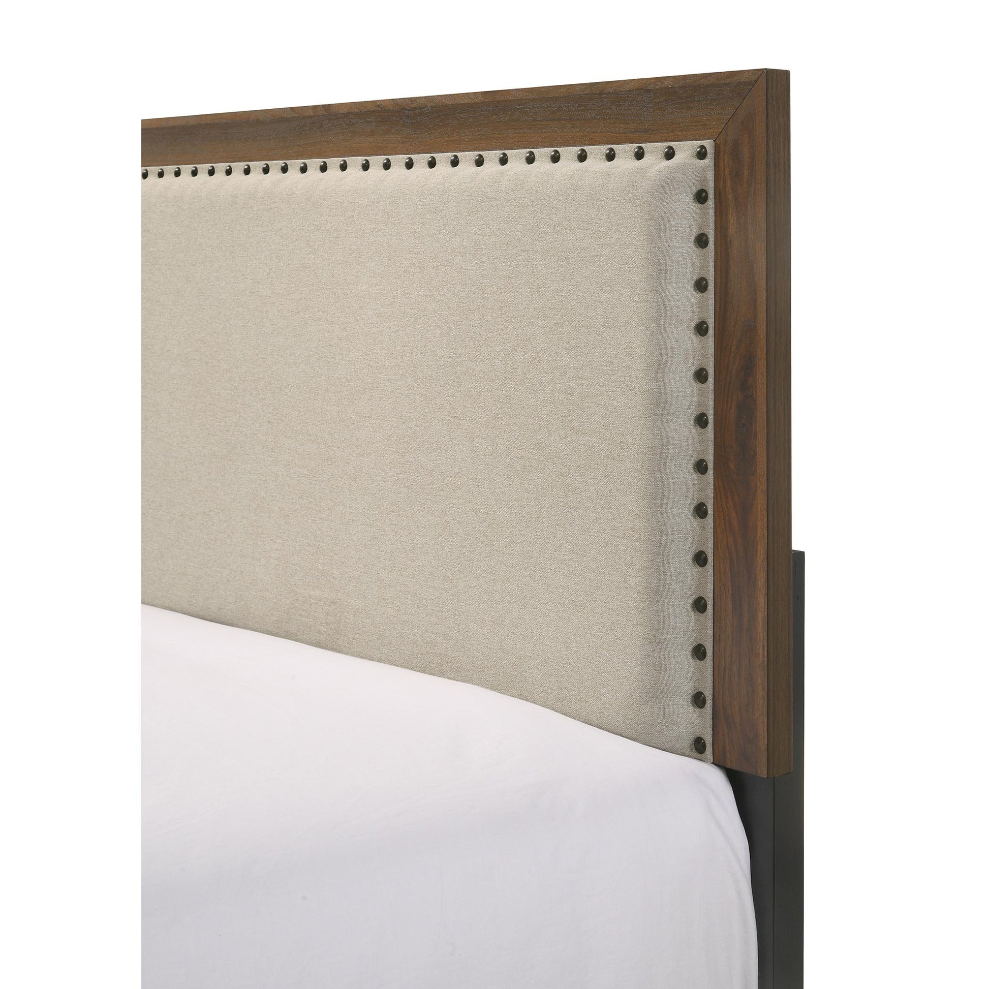 Crown Mark Millie B9255-F-BED Full Upholstered Bed IMAGE 5