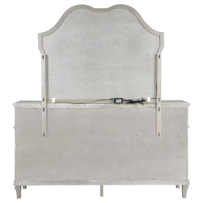 Coaster Furniture Evangeline 223393M 9-Drawer Dresser with Mirror - Silver Oak IMAGE 6