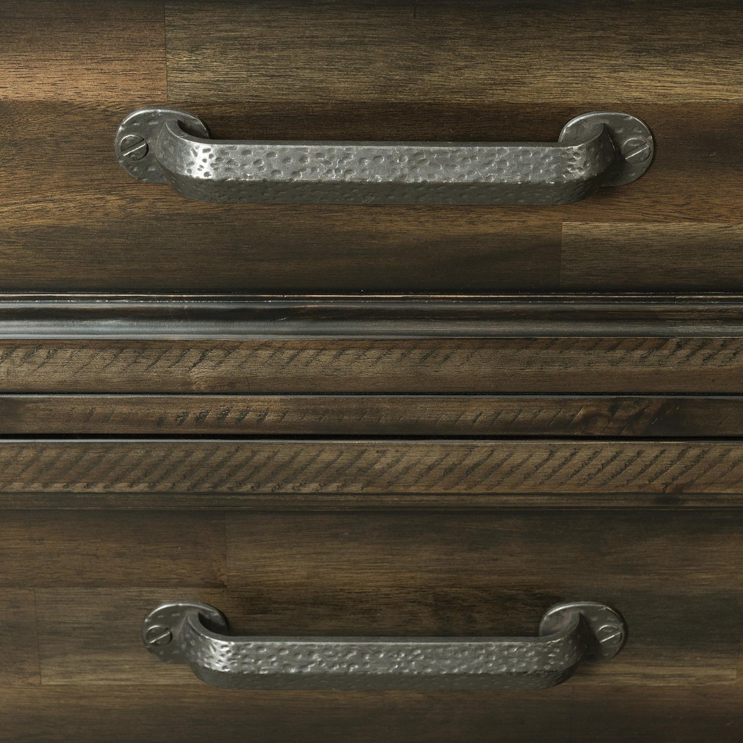  Elements International McCoy B-10530-5-CH 5-Drawer Chest IMAGE 8