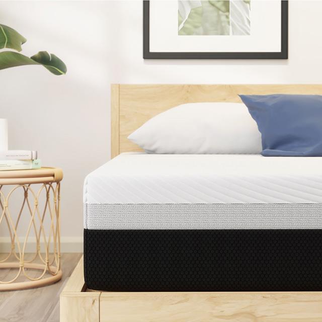  Furniture of America Verbena DM2122-CK 12" California King Hybrid Pocket Coil Mattress IMAGE 2