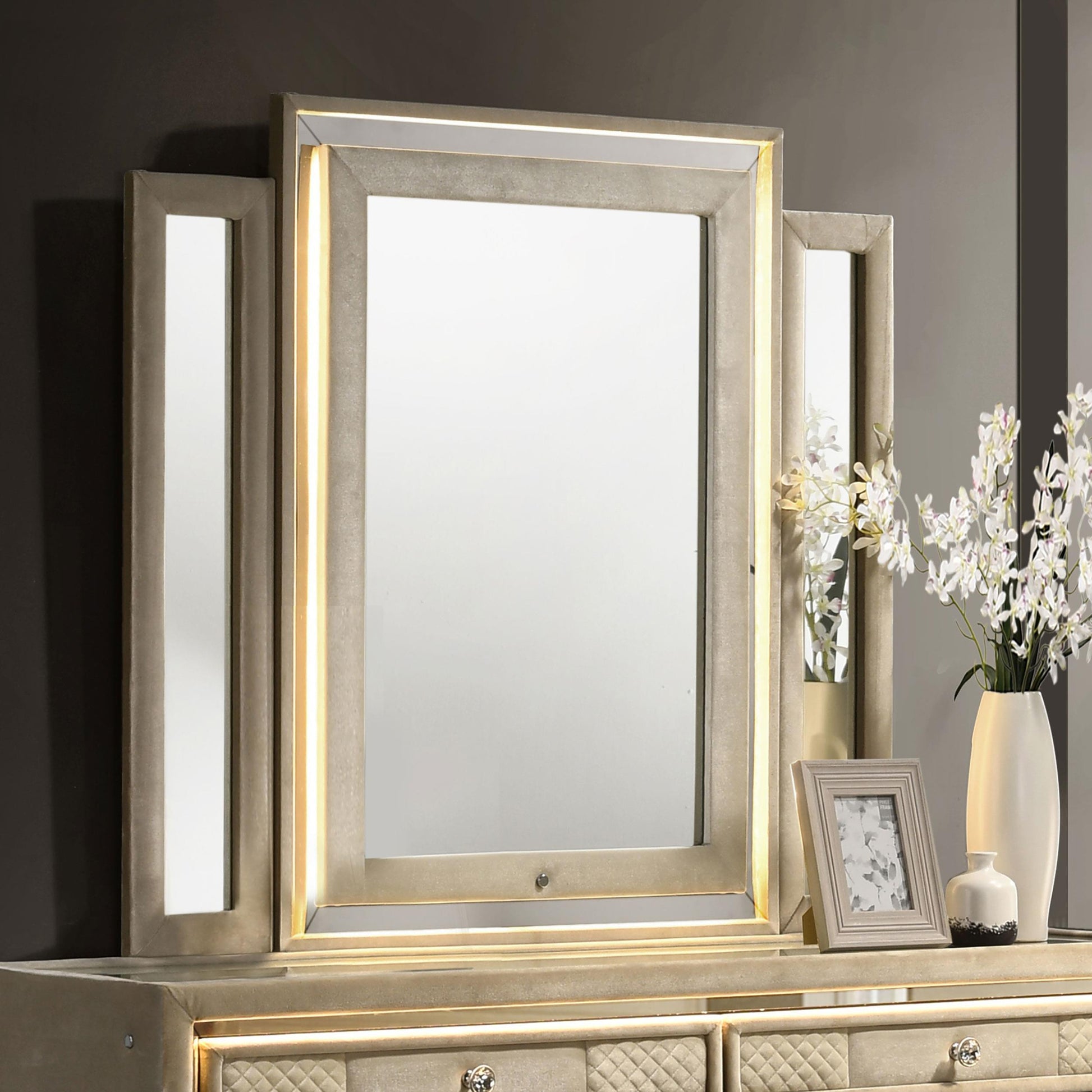  Coaster Furniture Lorient 222664 LED Dresser Mirror - Ivory/Camel IMAGE 9