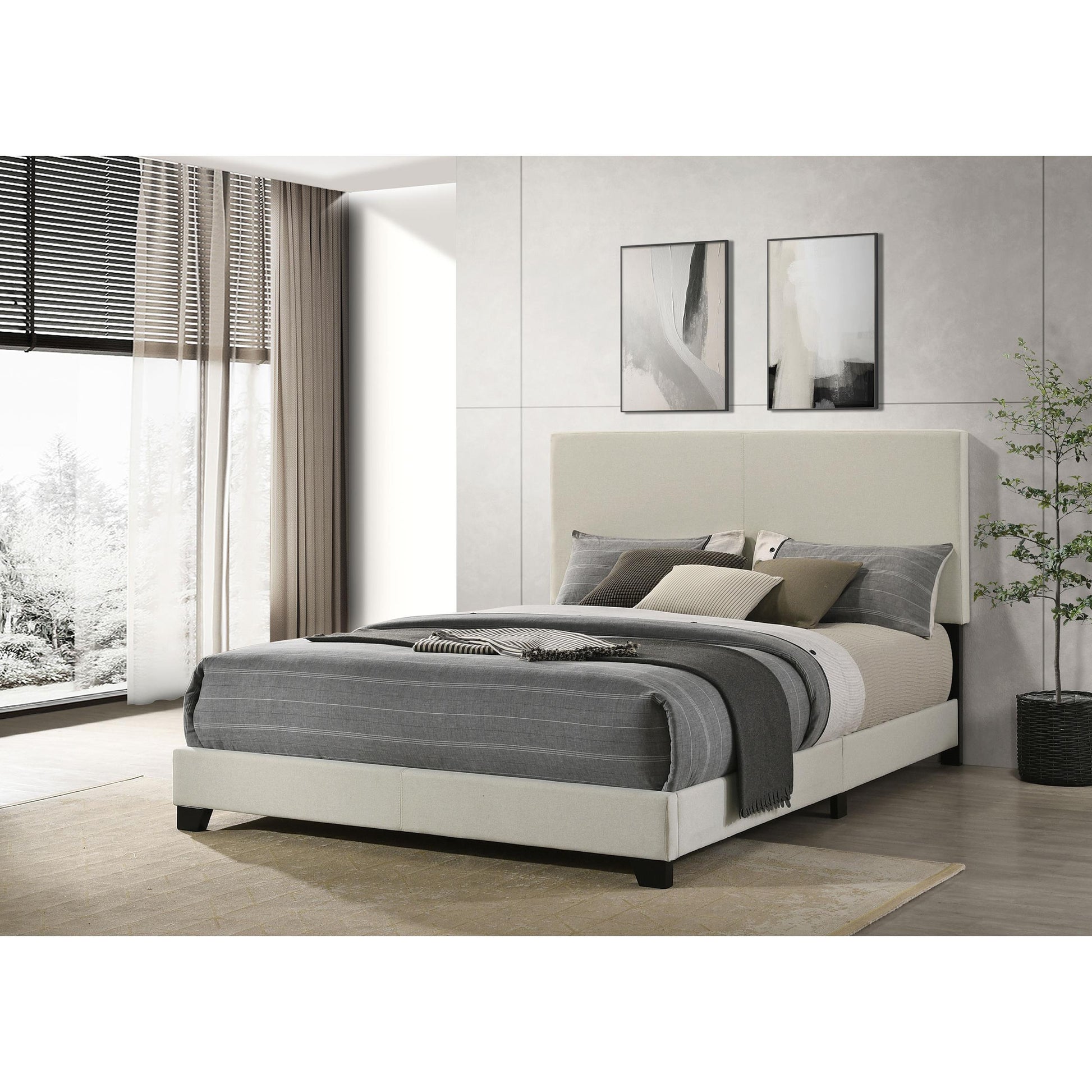  Coaster Furniture Dorian 300852Q Fabric Upholstered Queen Panel Bed - Cream IMAGE 6