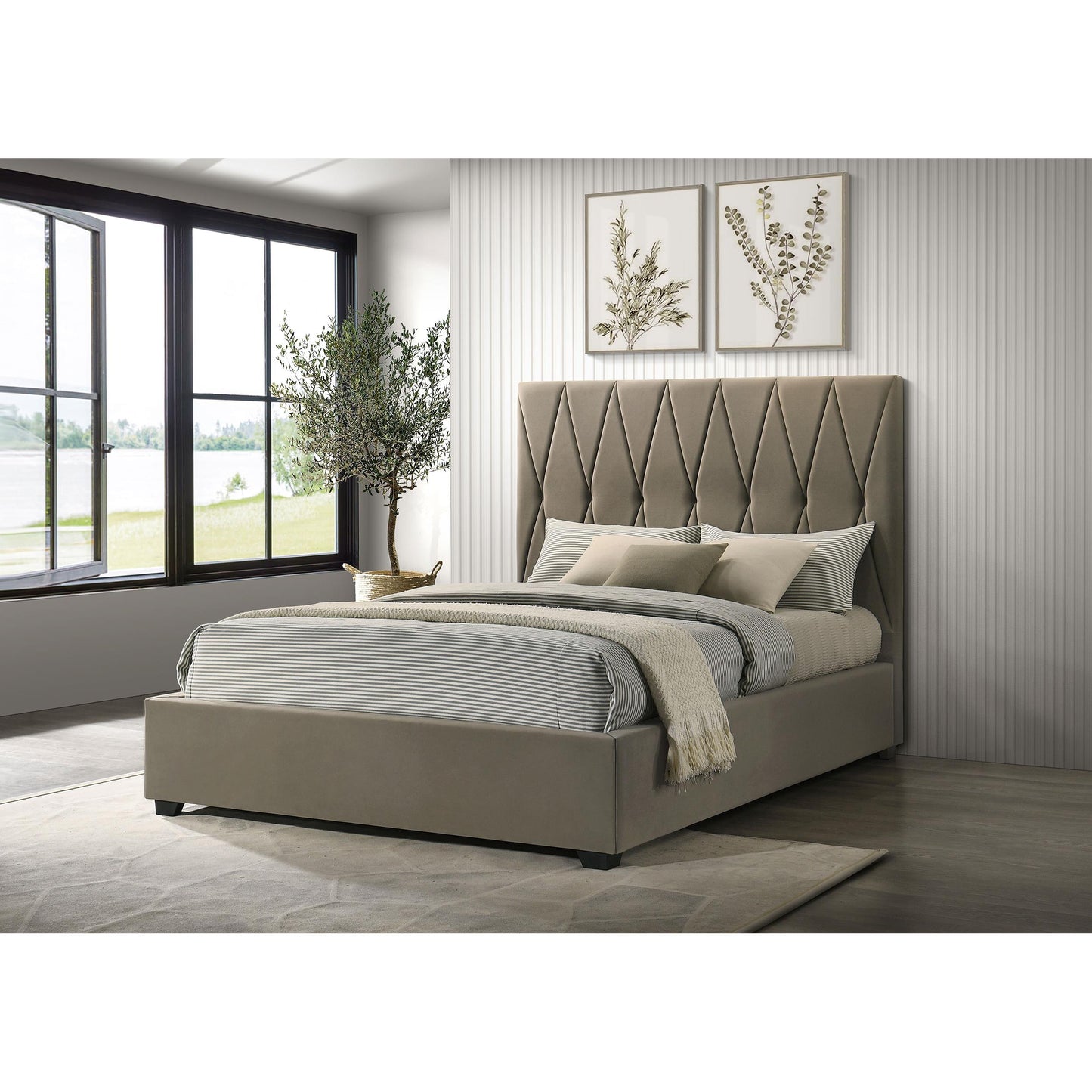  Coaster Furniture Delsea 315975Q Upholstered Queen Panel Platform Bed - Light Brown IMAGE 8