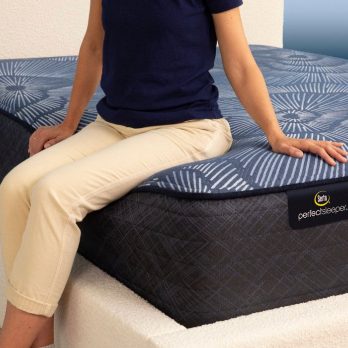 Serta Perfect Sleeper Ellis Nights Hybrid Mattress